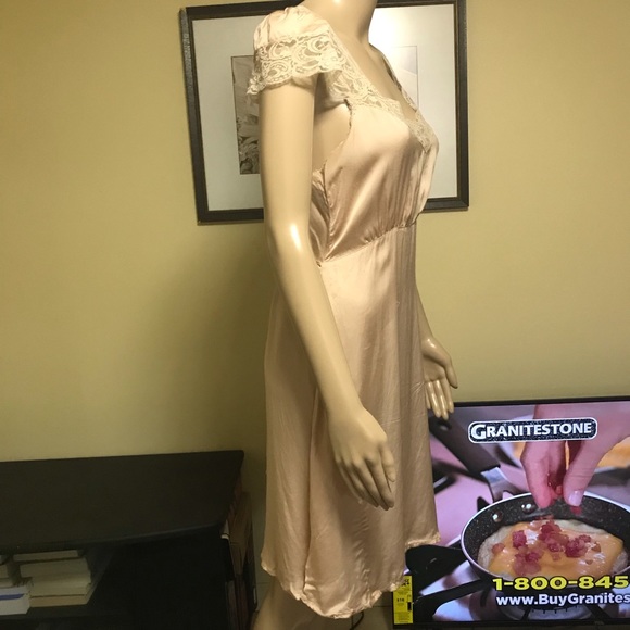 Nude slip dress - Picture 3 of 8